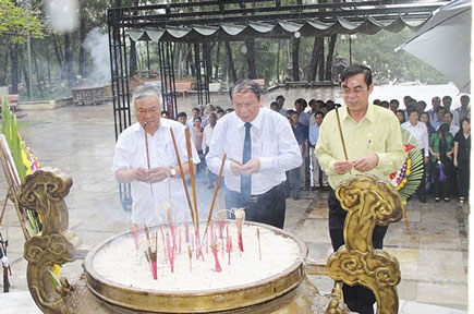 Quảng Trị: tổ chức trọng thể lễ tượng niệm, tri ân các Anh hùng Liệt sỹ