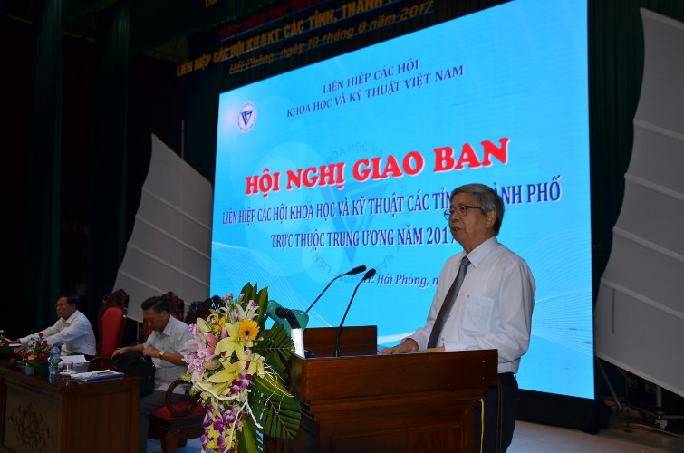 Ông Đặng Vũ Minh – Chủ tịch LHHVN phát biểu khai mạc hội nghị