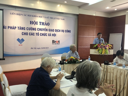 TS Phan Tùng Mậu – Phó Chủ tịch Liên hiệp Hội Việt Nam phát biểu tại hội thảo