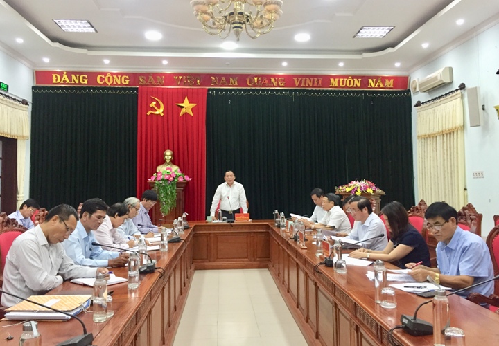 Bí thư Tỉnh ủy Nguyễn Văn Hùng phát biểu kết luận buổi làm việc