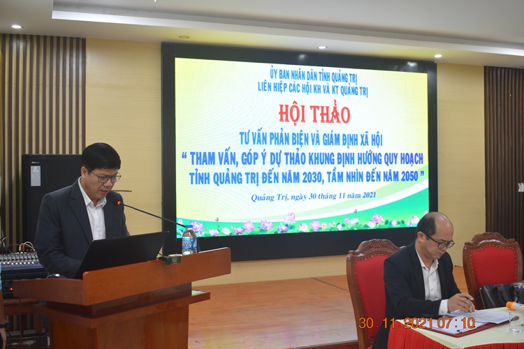Đồng chí Trần Ngọc Lân TUV, GĐ Sở KH&CN, Chủ tịch Liên hiệp Hội Quảng Trị phát biểu tổng kết Hội thảo