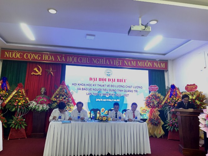 Đồng chí Nguyễn Văn Hùng,  Chủ tịch Hội ĐL, CL&BVNTD tỉnh phát biểu tại Đại hội